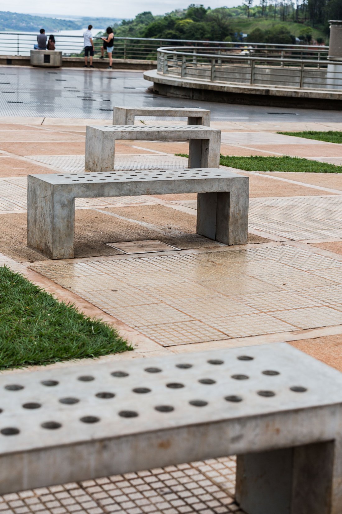 Cementos Avellaneda » Obras » Hito Tres Fronteras Puerto Iguazú » Hito Tres Fronteras Puerto Iguazú